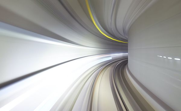 Geschwindigkeit im Tunnel als Synonym für Website Ladezeit verbessern